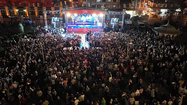 Klasik Türk Musikisi bestekarı Konya'da sahne aldı