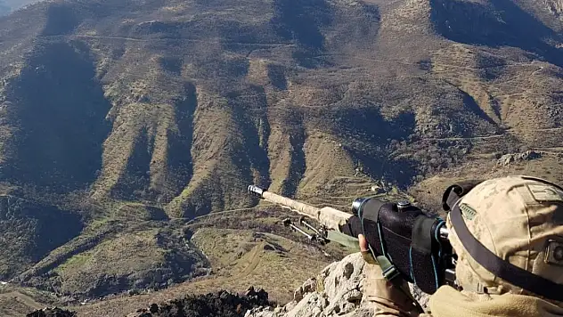 2 terörist etkisiz hale getirildi