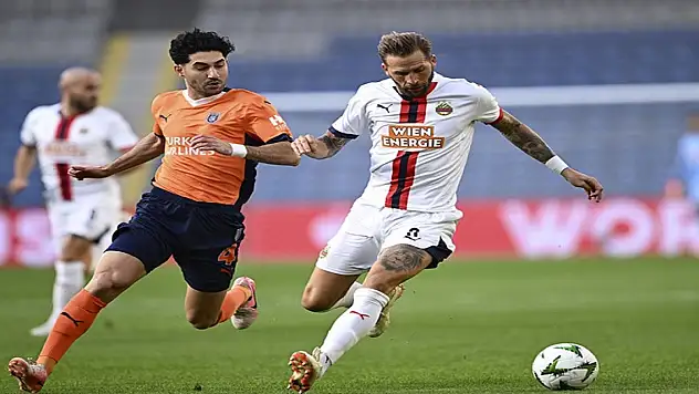 Başakşehir, Konferans Ligi'ne yenilgiyle başladı