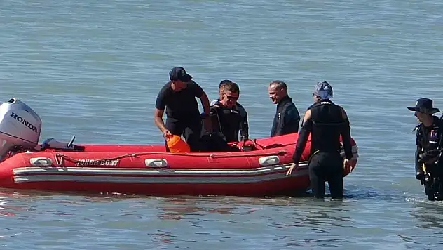 Van'da kaybolan Rojin Kabaiş'ten 6 gündür haber yok!