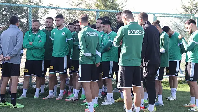1922 Konyaspor maç taktiğini çalıştı!