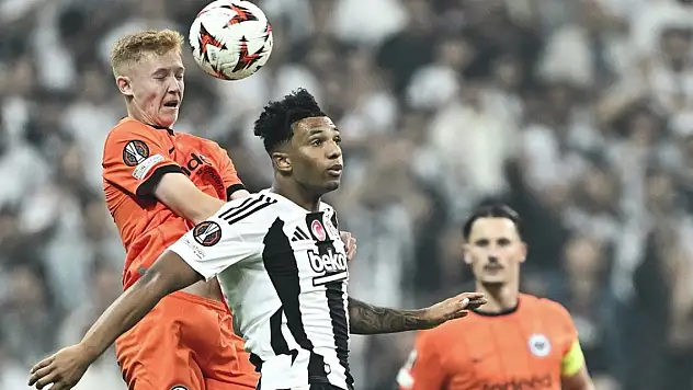 Beşiktaş, Eintracht Frankfurt'a evinde kaybetti