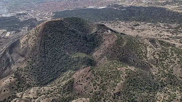 Manisa'da 5 kilometre derinlikte keşfedilen magma odasında püskürme riski tespit edildi