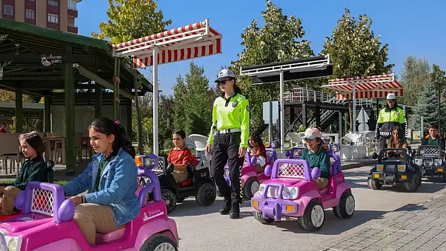 Konya'daki çocuklara trafik bilinci aşılanıyor