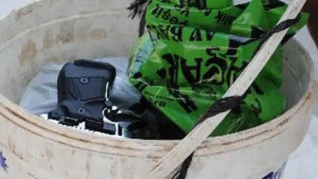 Hastanede unutulan kovadan tabanca çıktı