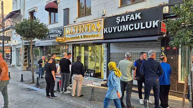 Kuyumcu soygunu, 2 kilo altın çalındı