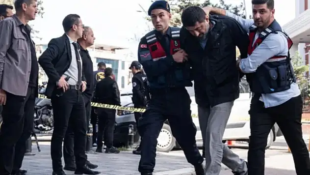 Savcıya tehdit soruşturmasında 5 kişi tutuklandı