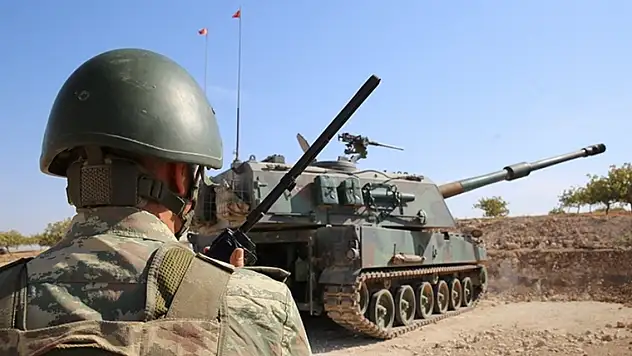 Son Dakika! Fırat Kalkanı bölgesinde 3 PKK/YPG'li terörist etkisiz hale getirildi