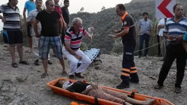 Aydın'da minibüs uçuruma yuvarlandı