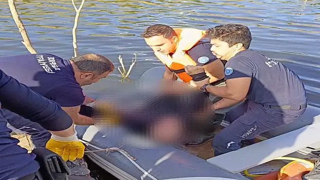 Baraj gölüne uçan otomobilin sürücüsü öldü