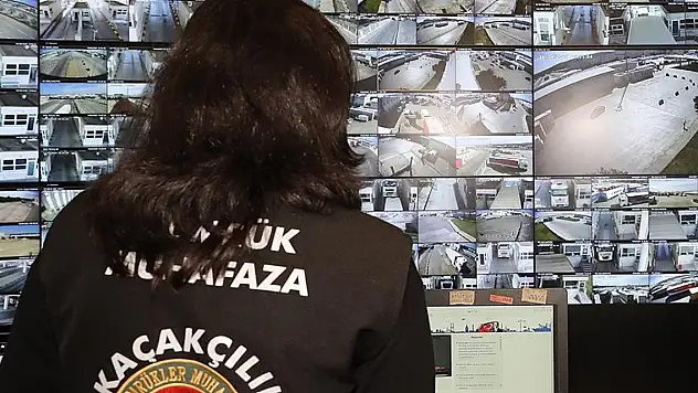 Ticaret Bakanlığı gümrüklerde 'yapay zeka'yla risk analizi yapıyor