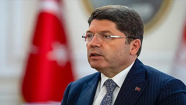 Bakan Tunç'tan Özgür Özel'e tepki: Asla kabul edilemez