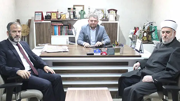 Bulgaristan Başmüftüsü Mustafa Aliş Haci, gazetemizi ziyaret etti