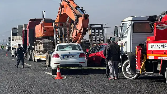 Afyonkarahisar'da kaza! Konyalı karakol komutanı hayatını kaybetti, 15 yaralı var