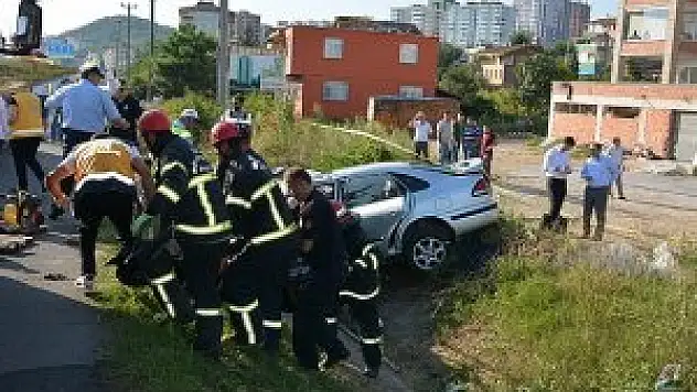 Ordu'da otomobil su kanalına devrildi: 4 ölü