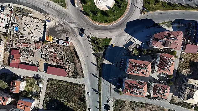 Konya'nın ilçesinde trafik akışını rahatlatan kavşak