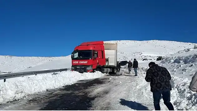 Kar yağışı zor anlar yaşattı