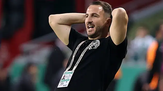 ŞOK.. Konyaspor taraftarı istifaya çağırdı!