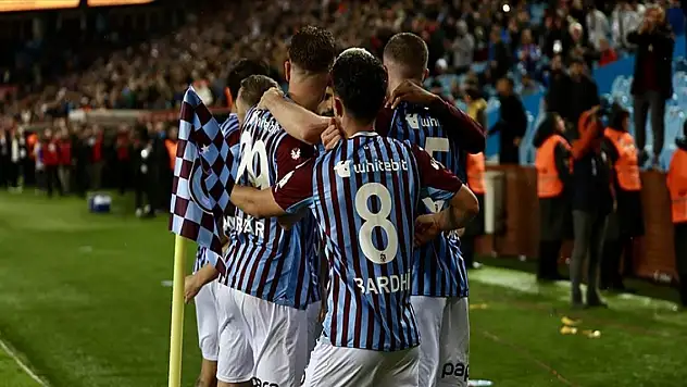 Fenerbahçe'yi konuk edecek Trabzonspor, sahasında yenilmiyor