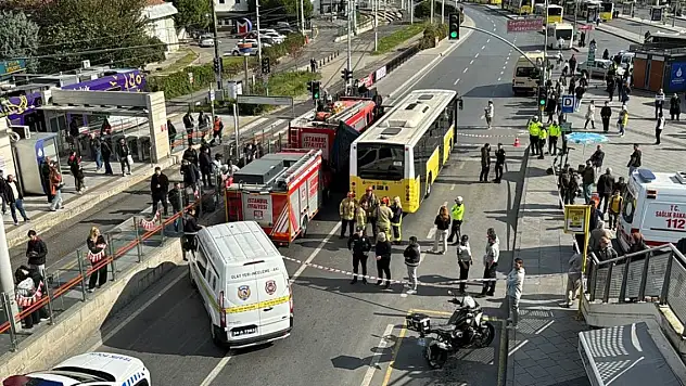 İETT otobüsünün çarptığı yaşlı kadın öldü