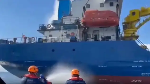 Marmara Denizi'nde gemi yangını: 2 kişi hayatını kaybetti