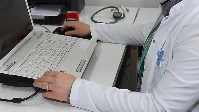 Sağlık Bakanı Memişoğlu'ndan 'aile hekimliği' açıklaması