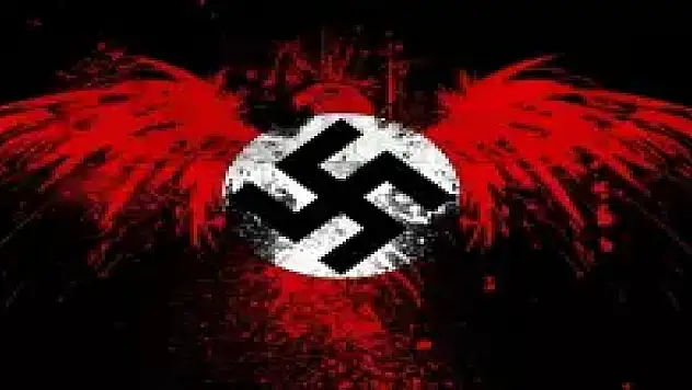 Nazi propagandası yapan 2 polis görevden el çektirildi