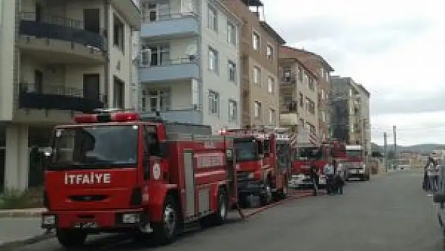 Kombide çıkan yangın paniğe neden oldu