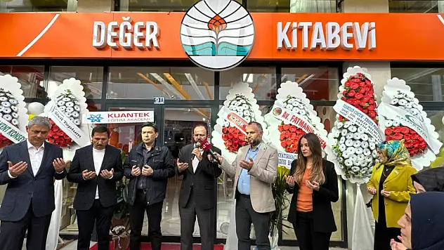 Değer Kitabevi hizmete açıldı