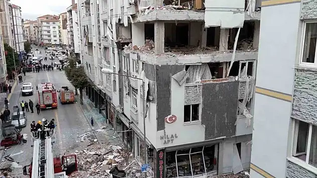 Doğalgaz patlamasının yaşandığı bina görüntülendi