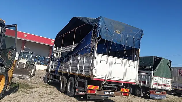 Yangında kamyonu uzaklaştırmak isterken dumandan etkilenen işçi öldü