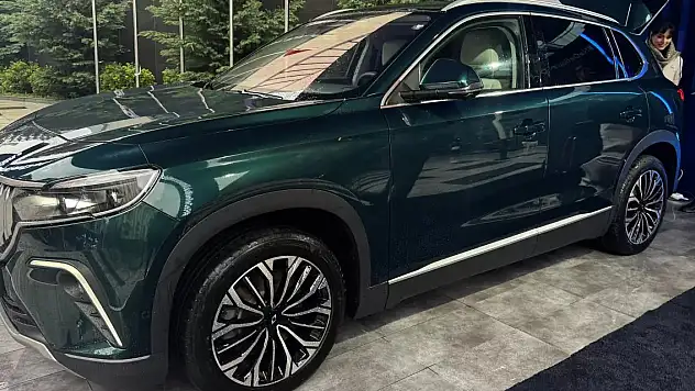 Togg'un 'Ayder' rengi Rize'de tanıtılıyor