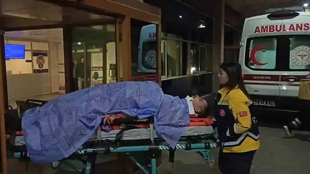 Konya'da motosiklet ile otomobil çarpıştı: 2 yaralı