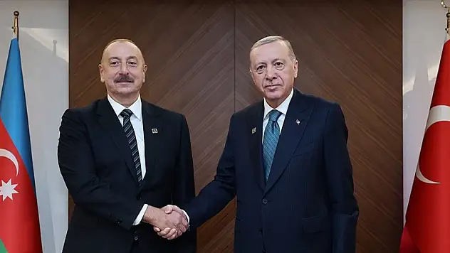Cumhurbaşkanı Erdoğan,  Azerbaycan Cumhurbaşkanı  Aliyev ile görüştü