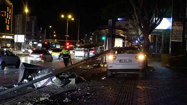 Ortalığı savaş alanına çevirdi, kazadan burnu bile kanamadan çıktı