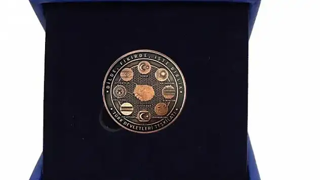 Türk Devletleri Teşkilatı'nın ortak parası ilk kez satışa çıktı