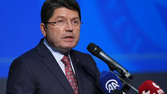 Bakan Tunç: Yargıyı tehdit etmek hiç kimseye yakışmaz