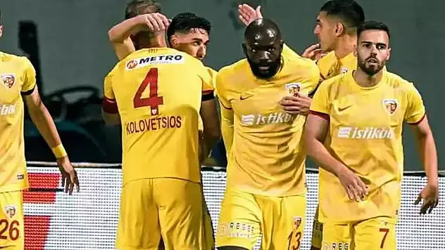 Kayserispor, İstanbul'da 2 golle kazandı