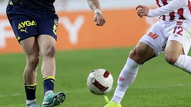 Fenerbahçe, Süper Lig'de Sivasspor'u konuk edecek! 4 eksik var