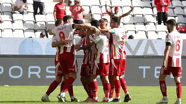 Antalyaspor evinde Bodrum FK'yı mağlup etti