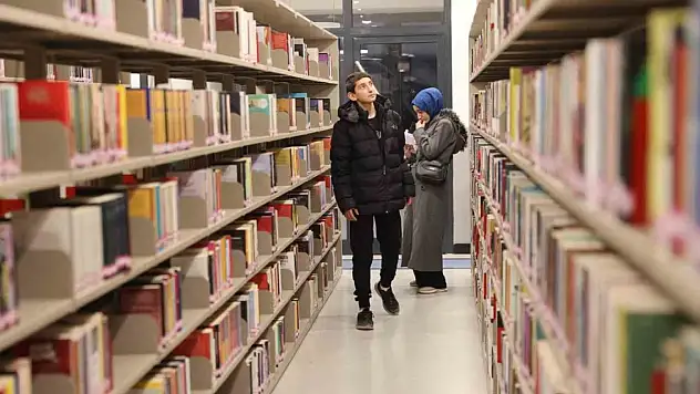 Konya'daki kütüphane gözde oldu
