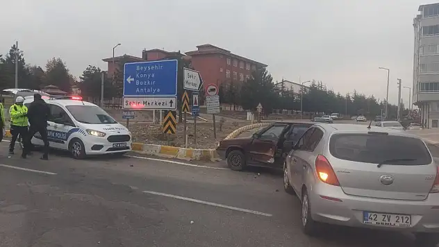 Konya'da trafik kazası: 2 yaralı
