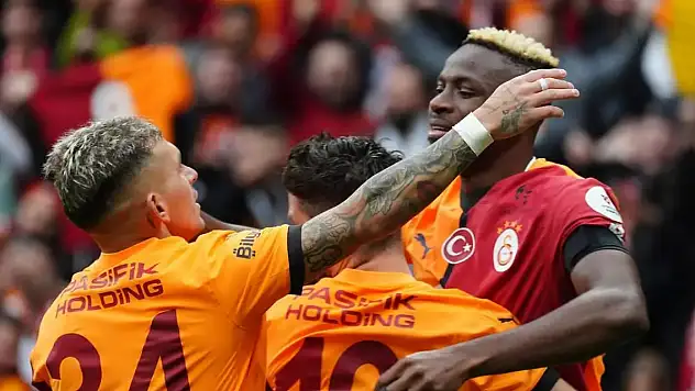 Osimhen duble yaptı! Galatasaray liderliğini perçinledi
