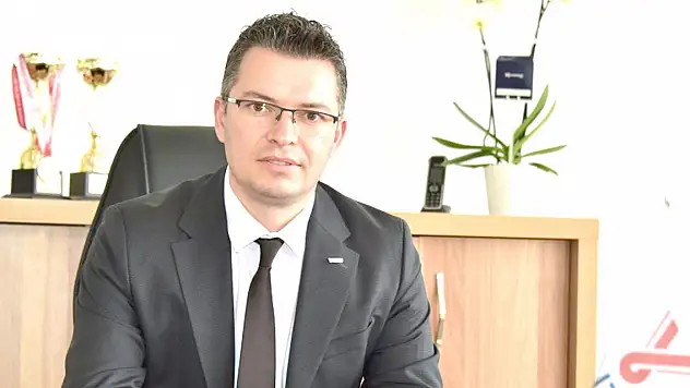 Serdar Akar'dan 10 Kasım mesajı