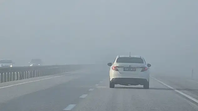 Konya'da sis etkili oldu! Şehirler arası yollara dikkat!