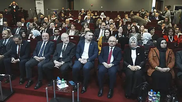 Türkçe için gönül coğrafyamızda önemli çalışma! Tüm gözler Saraybosna'da