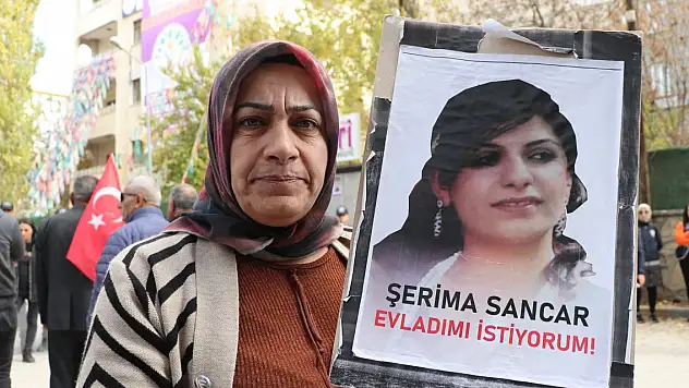 Evlat eylemine katılan anne: Çocuklarımızı söke söke PKK'dan alacağız