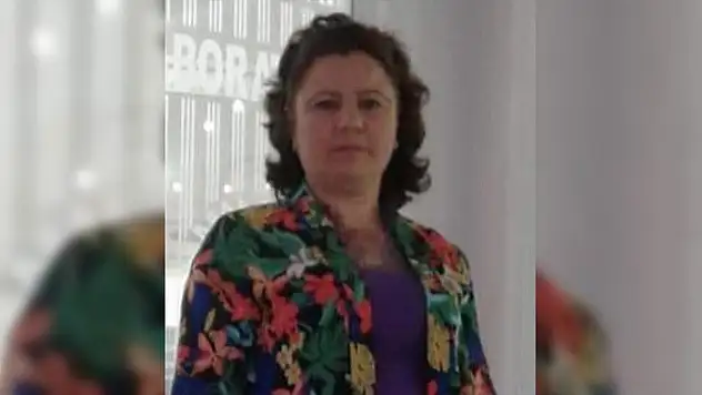 Eşi tarafından balta ile öldürüldü