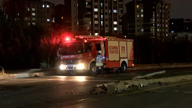 İstanbul Başakşehir'de otomobilin çarptığı skuterın sürücüsü ağır yaralandı