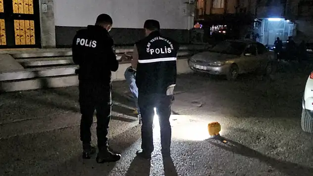 Adana'da bıçaklı kavgada 1 kişi öldü